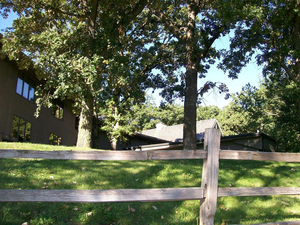 The Lodge Resort Hotel Forest City Exterior foto