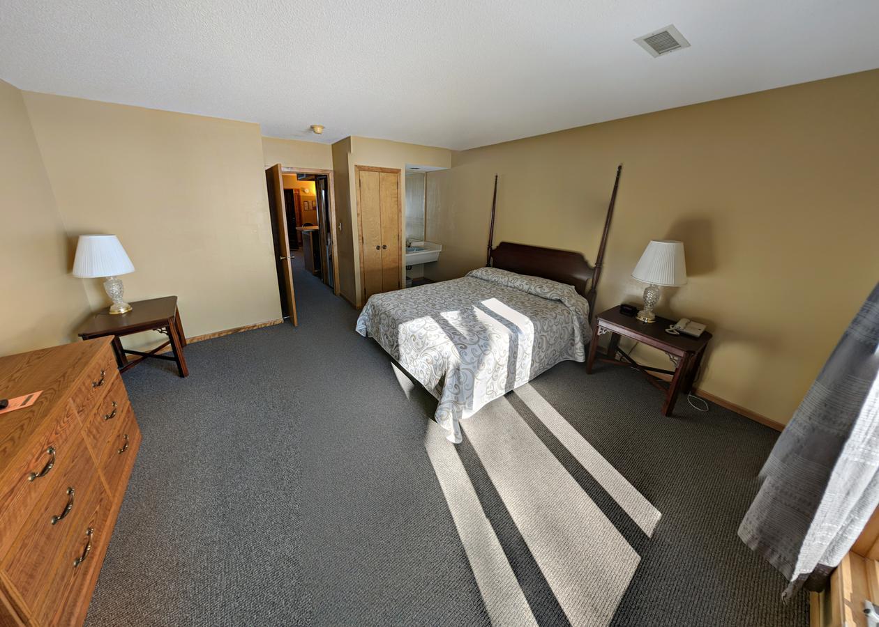 The Lodge Resort Hotel Forest City Exterior foto